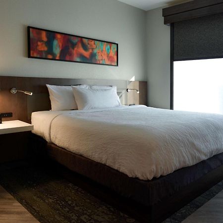 Hilton Garden Inn Louisville Mall Of St. Matthews Экстерьер фото