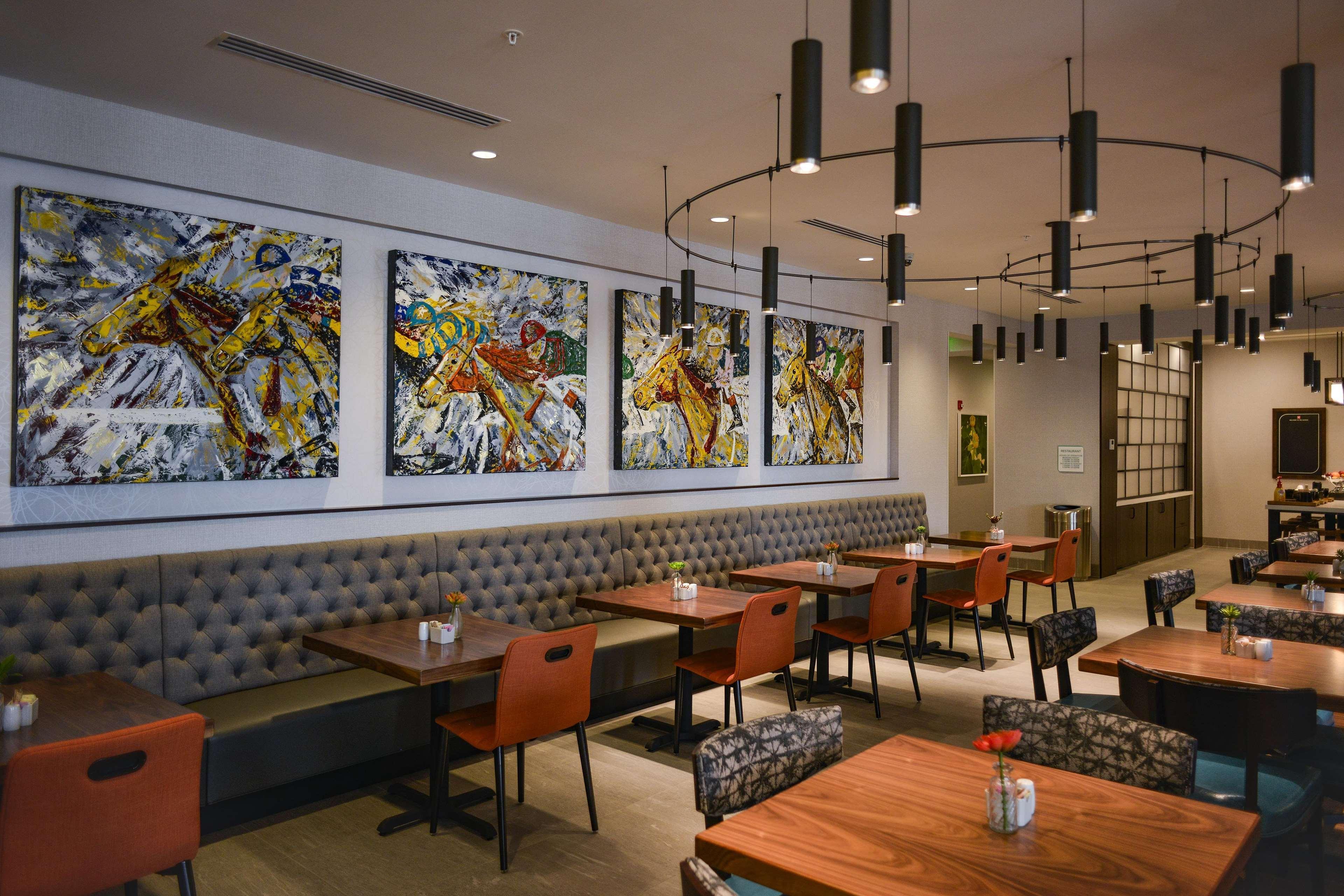 Hilton Garden Inn Louisville Mall Of St. Matthews Экстерьер фото